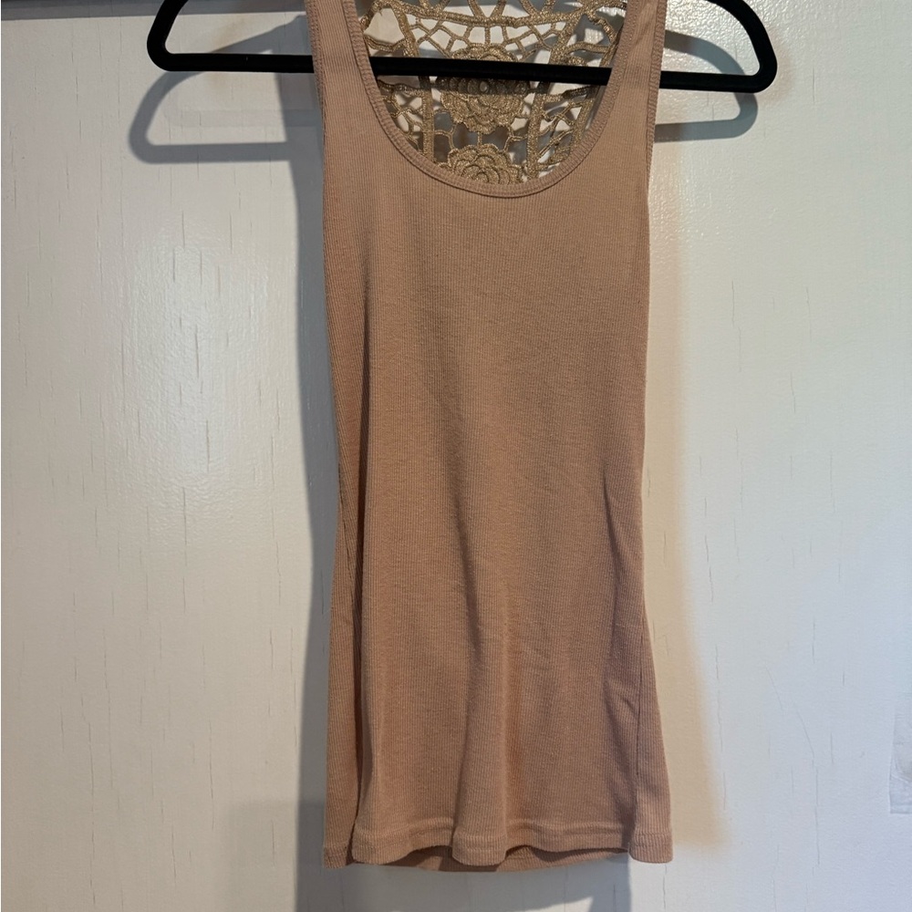 Pre Loved Color Story Tan Sleeveless Tank Top with Fitted Silhouette